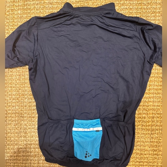 Craft cycling men’s shirt size small. - Picture 3 of 3